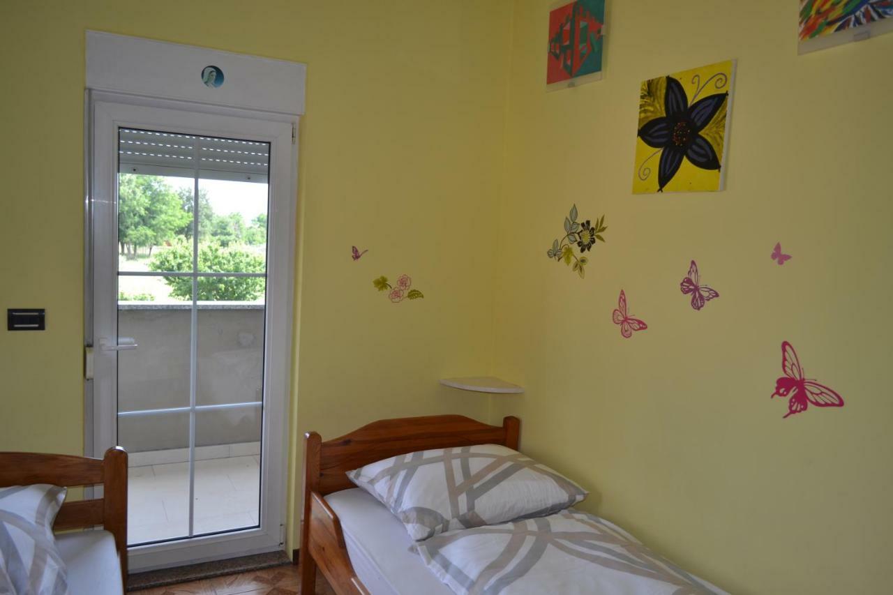 Apartman Ika อูมัค ภายนอก รูปภาพ